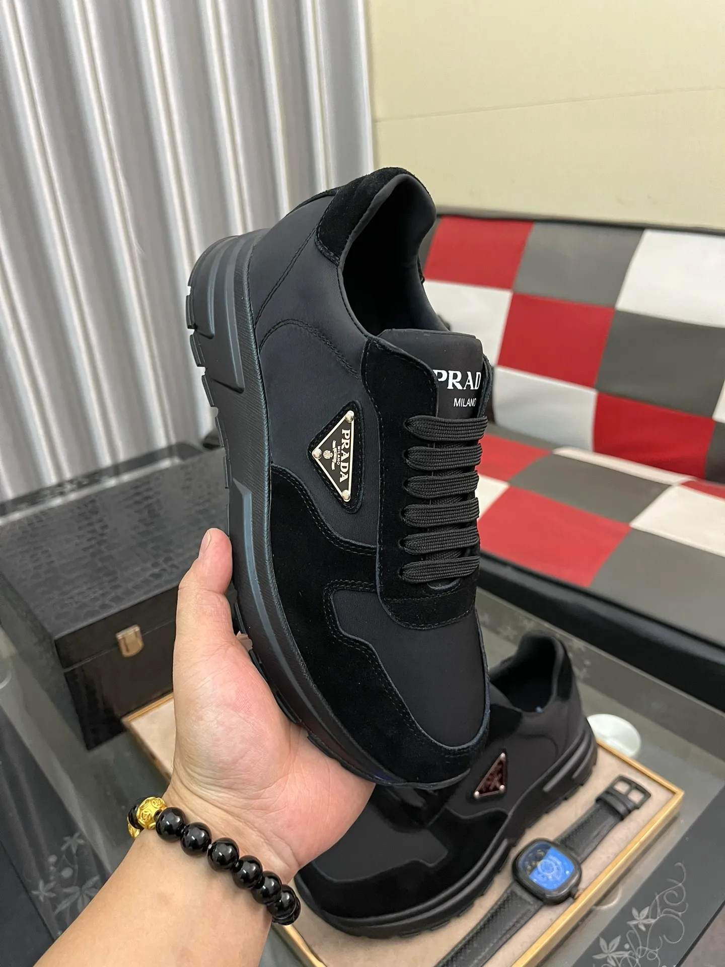 Men's shoes 💰540⌚️⌚️【PRADA】Prada - High-end quality casual sports shoes - Upper: calfskin shoe body with branded metal fasteners, - Inner lining: breathable leather lining - Outsole: ultra-light TPU foam·rubber; molded outsole -Super high quality control·Fine workmanship: highlighted (high-end·luxury·grade) -Size: 38-444️⃣Colors available